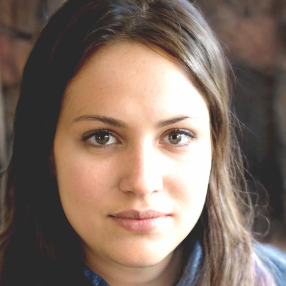 Carmen Ruiz